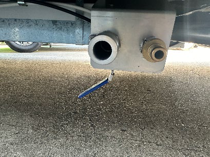 Grey water hose connection