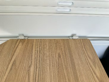 Dining table buttons up - Diagram 1