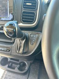 Gear stick in park