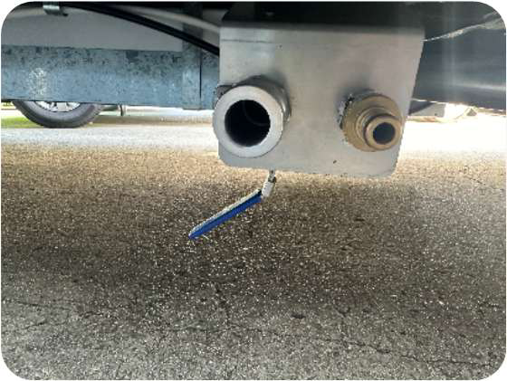Grey water hose connection