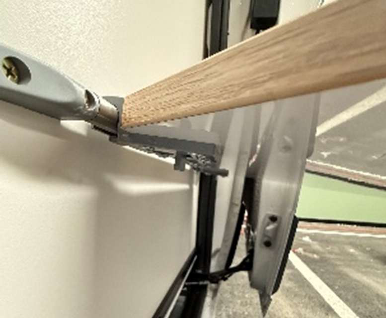 Table clips 1
