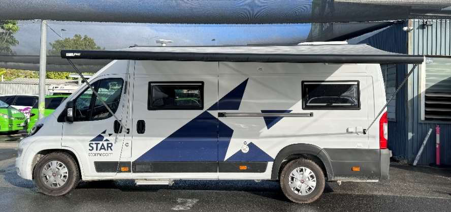 Awning foot clips