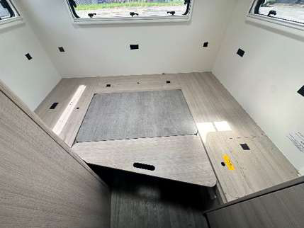 Bed 2 base