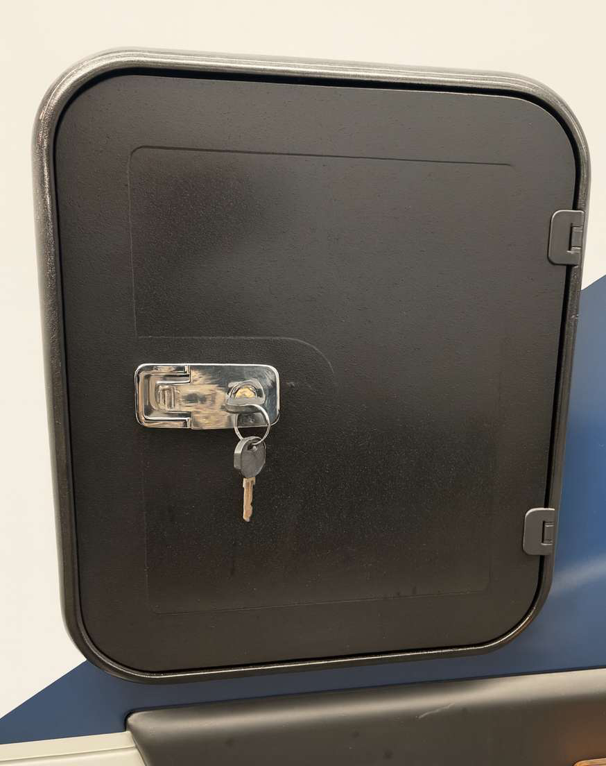 Compartment key 2