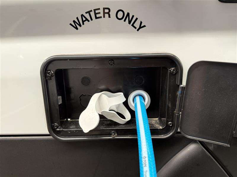Fresh water compartment