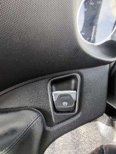 Handbrake location